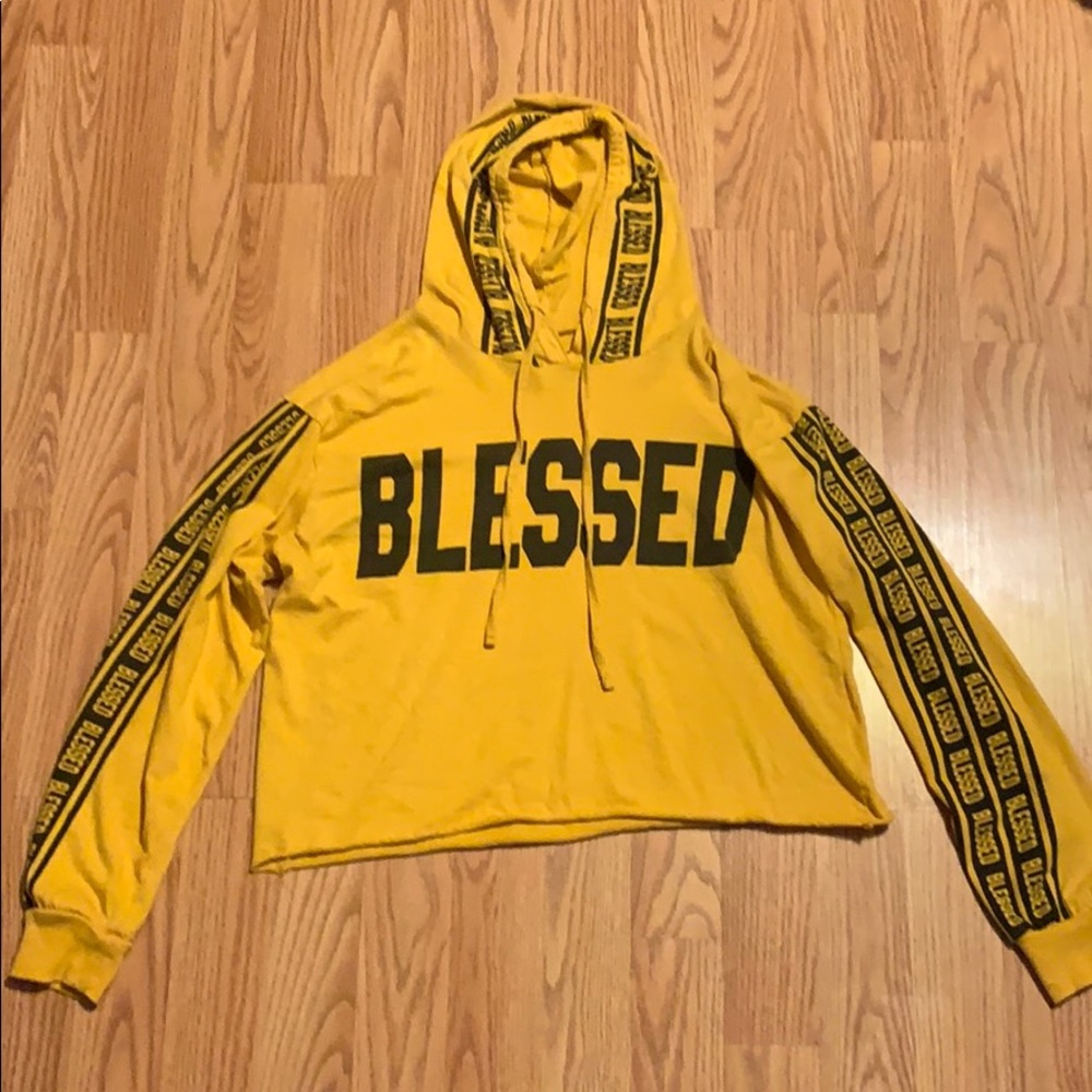 Cropped hoodie
